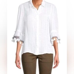 Allison New York white embroidered fringe top size Large